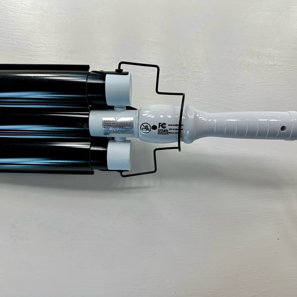 Bondi Boost hair waver wand 25mm - Picture 5 of 5